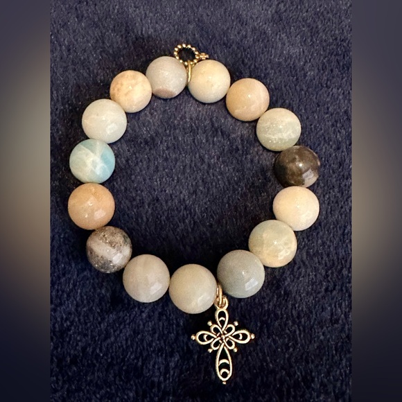 Matte Beaded Stretch Bracelet with Gold-Tone Charms - Picture 7 of 7